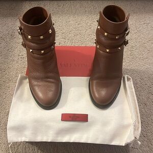 Valentino Rockstud Ankle Boots Size 10.5